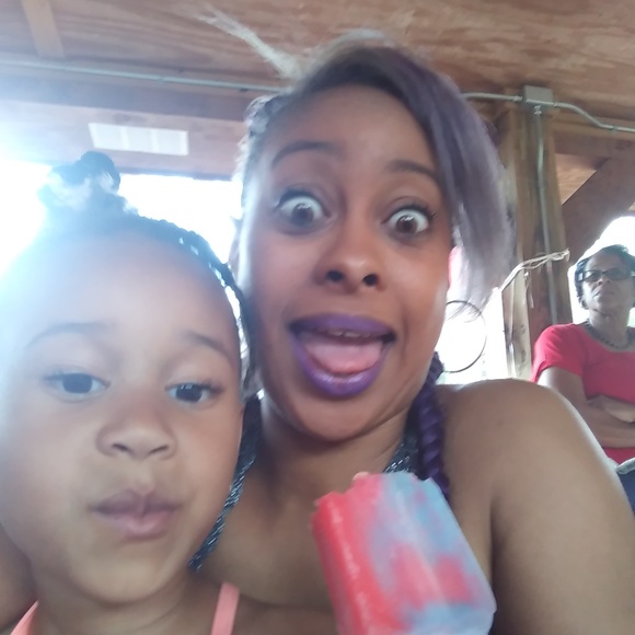 Meet your Posher, Shirrod - Picture 2 of 6